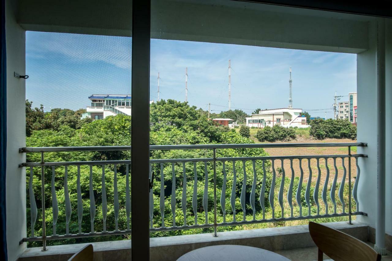 Breeze Bay Hotel مدينة سيوجويبو المظهر الخارجي الصورة